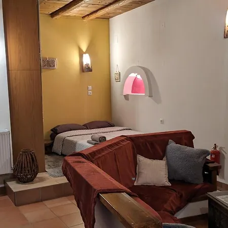 Diminio 3 At Livadi